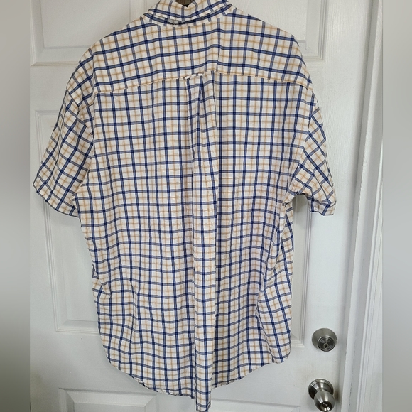 Nautica Men's Classic Short Sleeve Button Down Shirt,  Size: XXL Color:  Yellow - Picture 11 of 14